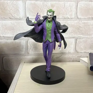 THE JOKER DC ACT/CUT 프리미엄 피규어