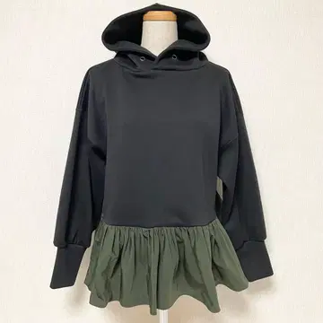 MARGAUX 마르고 도킹 페플럼 후드티 이소재