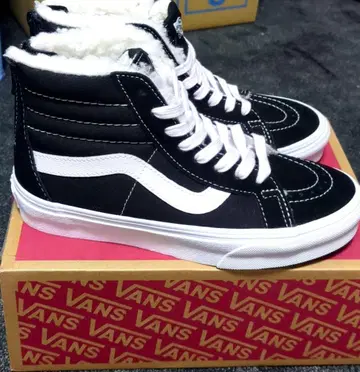 VANS 하이컷 스니커즈 23cm 새상품 퍼 스웨이드 블랙
