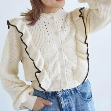 더블 클로젯 [F] 청순 내추럴 빅 프릴 숏 기장 니트 가디건