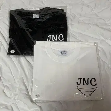 쟈니노 채널 T셔츠 화이트 블랙 세트