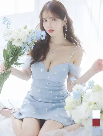스카이블루 오프숄더 미니 드레스 Jewels