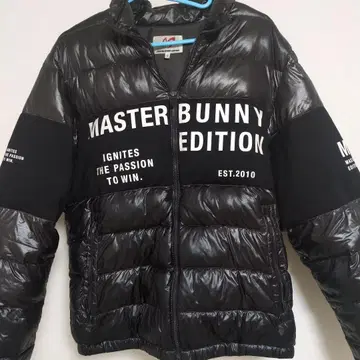 MASTER BUNNY EDITION 다운 자켓 사이즈 5