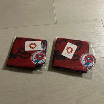 미야쿠미야쿠 엑스포 캐릭터 자수 타월 빨간색 2개