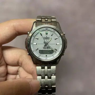CASIO 솔라 시계 화이트 다이얼