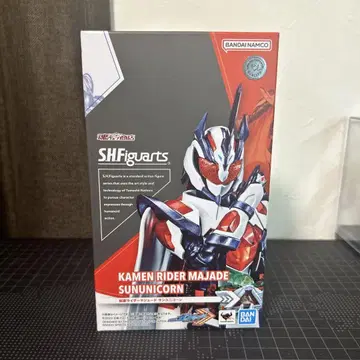 s.h.figuarts 가면 라이더 마제이드 선 유니콘