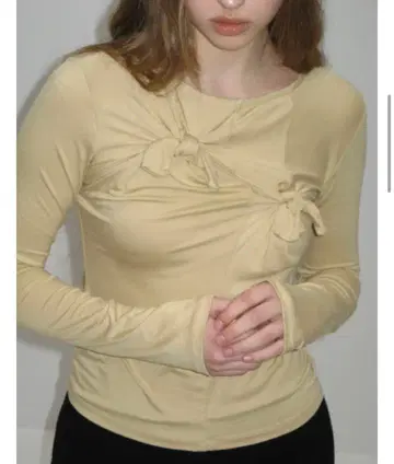 Expired Girl 그레이 긴팔 T셔츠 musinsa