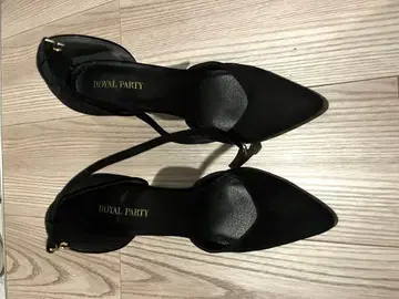 ROYAL PARTY 앵클 스트랩 펌프스 로얄 파티