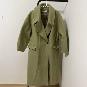 라이트 그린 롱 체스터 코트