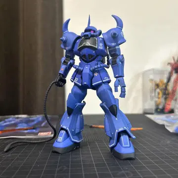 HGUC 1/144 구프 도색 완료 프라모델