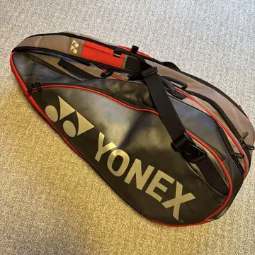 [ 반값 이하! ] YONEX 라켓백 블랙/레드