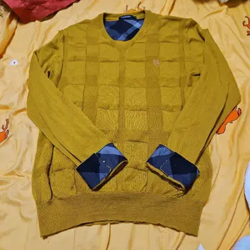 BLACK LABEL 체크 무늬 스웨터 M 사이즈
