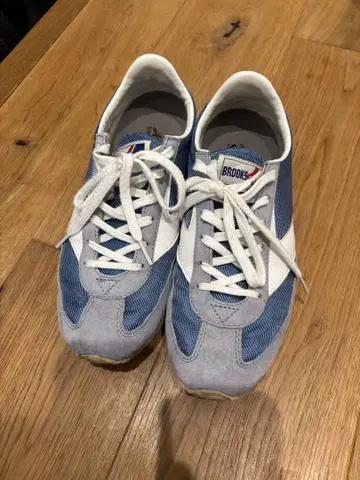 BROOKS 레트로 스타일 스니커즈 파랑/화이트 23.5
