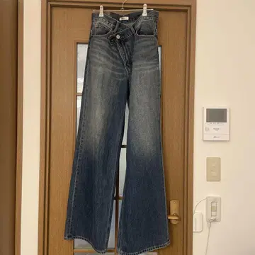 moussy 크로스 허리 와이드 데님