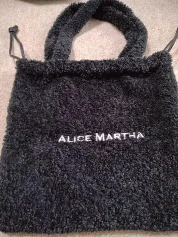 ALICE MARTHA 블랙 토트백