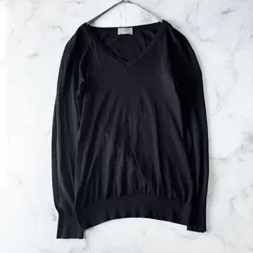 새상품급 마가렛호웰 존스메들리 V넥 니트 네이비