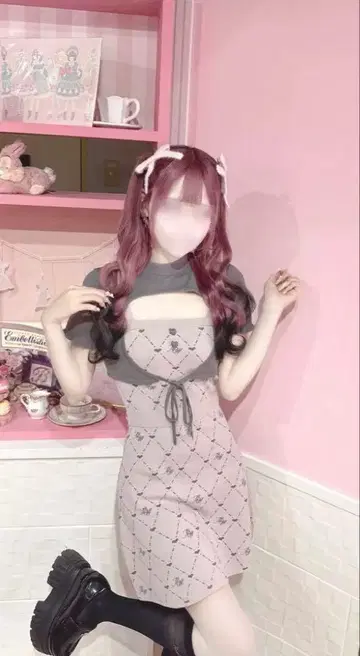 HONEYMEW 이모짱 콜라보 HW 모노그램 앙상블 원피스 핑크