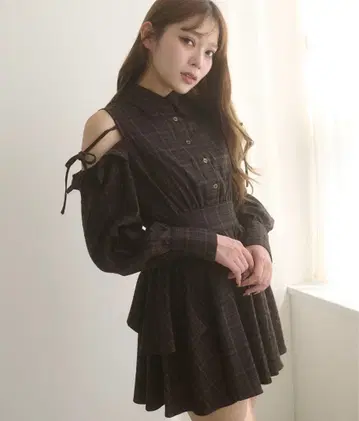 모듬 리본 카타아키 셔츠 원피스 / 브라운