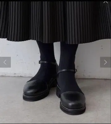 BEARDSLEY LIVETART 메리 제인 22.5cm 블랙