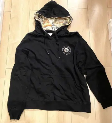 빌라봉 후드티 M 사이즈