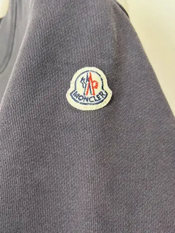 MONCLER 그레이 크루넥 트레이닝복