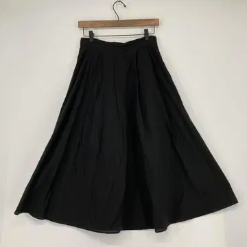 UNITED ARROWS 블랙 플레어 롱 스커트