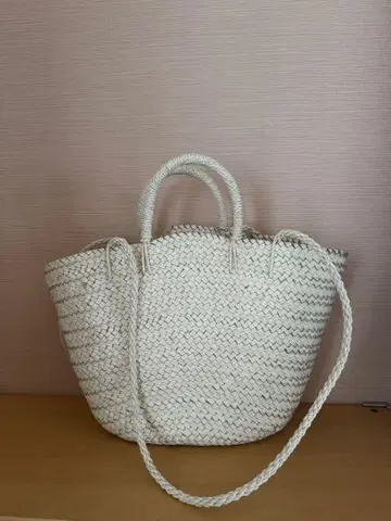 Aeta/OVAL BOTTOM BASKET M+SHOULDER
