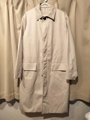 ZARA 베이지 트렌치코트