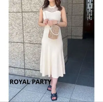 ROYALPARTY 아이보리 슬리브리스 니트 원피스 새상품급