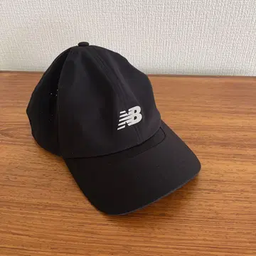 뉴발란스 메쉬 캡 블랙