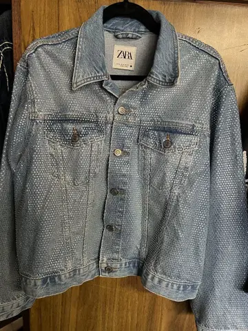 ZARA 자라 큐빅 반짝이는 데님 자켓