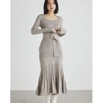 [ 새상품급 ] rienda 리엔다 니트 원피스 베이지 벨트 포함