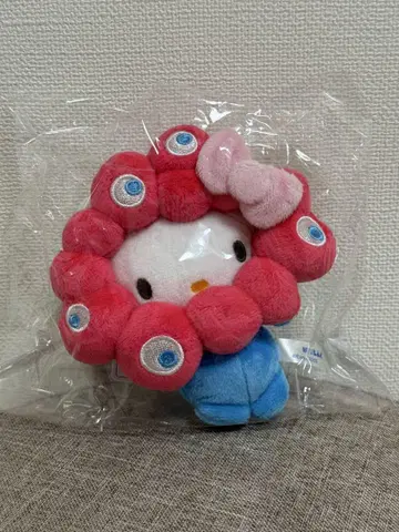 오사카 만박 산리오 헬로키티 미야쿠미야쿠 변신 카라비너 포함 마스코트