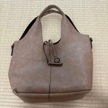 GUSCIO ITALY 구시오 이탈리아 백 베이지