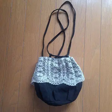 앤티크 린넨, 앤티크 레이스 첨부 블랙 복조리 숄더백 작가 작품