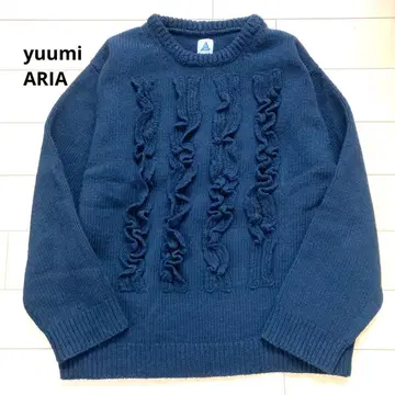 새상품급 유미아리아 프릴 디자인 니트 블랙 FREE 사이즈