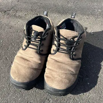 DANNER DRY 방수 스웨이드 신발