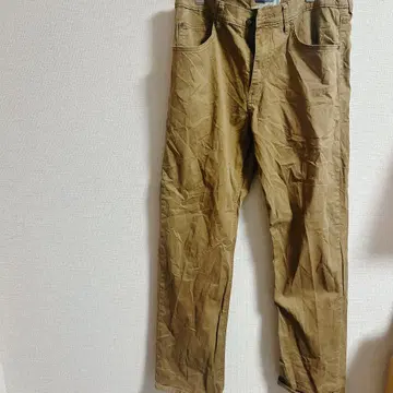 Wrangler 스트레이트 핏 플렉스 팬츠 베이지