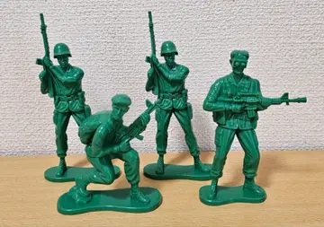 밀리터리 피규어 4체 세트