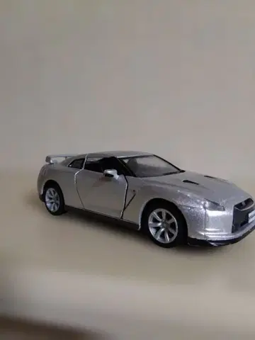 스카이라인 Nissan GT-R R35 2008 실버 미니카