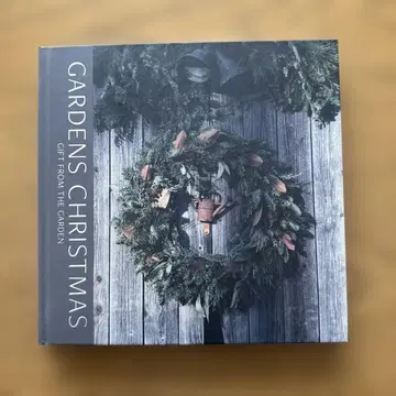 GARDENS CHRISTMAS: GIFT FROM THE GARDEN