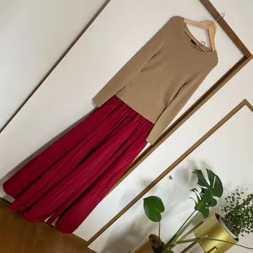 allureville 베이지 리브 니트 yae 빨간색 롱 스커트 셋업