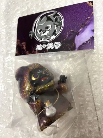 Vinyl Tokyo 한정판 피스코 meowwwthra 냐슬라 소프비