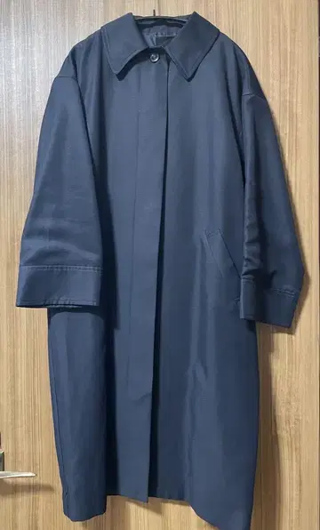 어반리서치 로쏘 네이비 롱 코트
