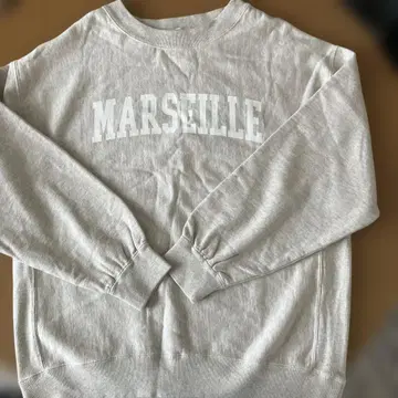 SLOB: iENA MARSEILLE 로고 맨투맨 새상품급