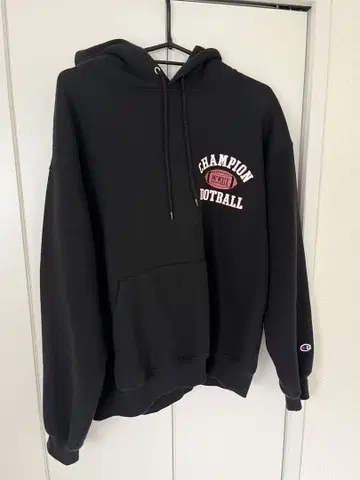 Champion 블랙 후드 부착 후드티