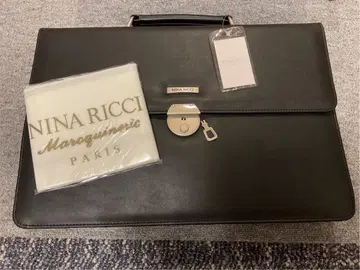 NINA RICCI 비즈니스 백 블랙