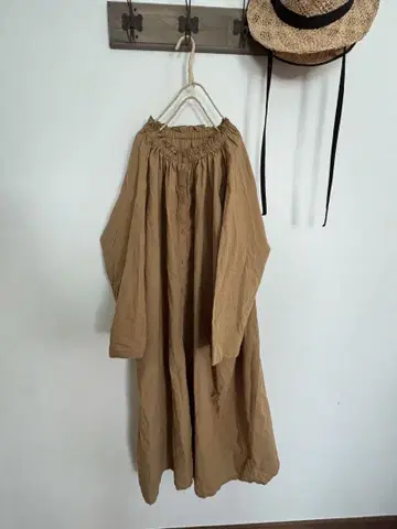 사만사 모스모스 옷깃 프릴 원피스 머스타드
