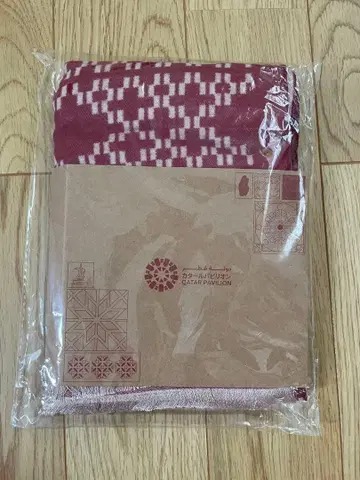 카타르 파빌리온 스톨 빨흰