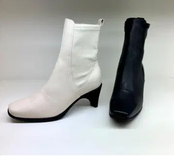 힐업 스트레치 부츠 아이보리 24.0cm
